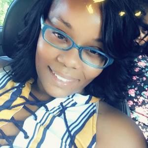 Meet your Posher, Amber